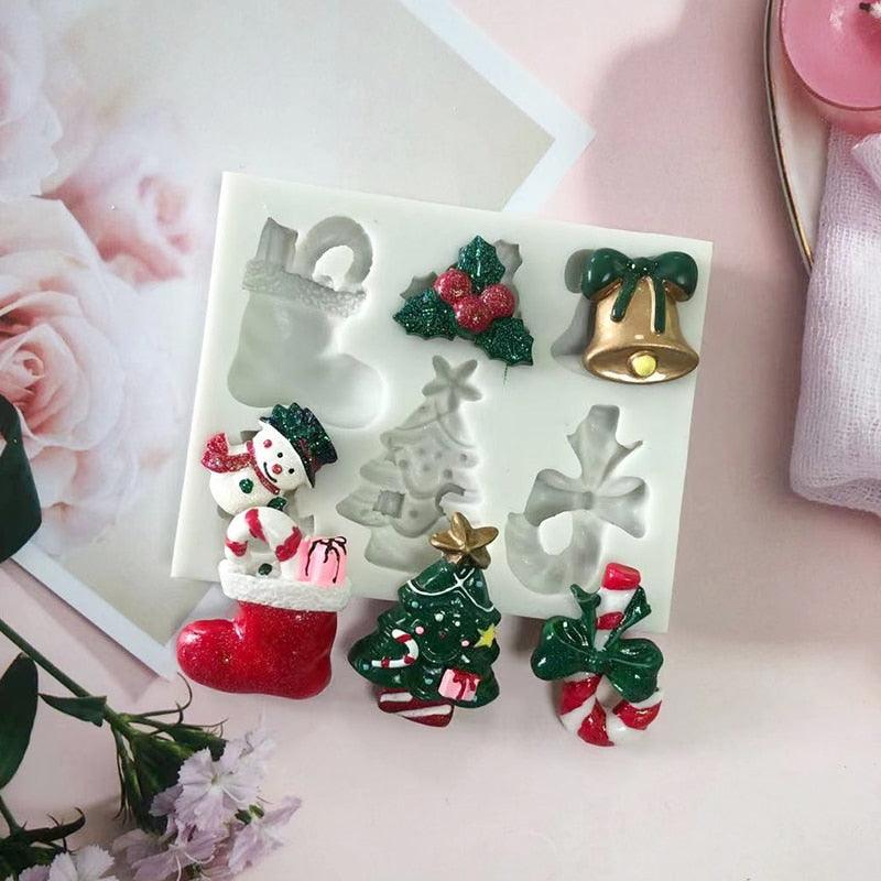 Christmas Snowman Silicone Mold Socks Leaf Bell Tree Cake Decoration Chocolate Fondant Baking Supplies 3D Art Xmas Molds Snowflake Silicone Mold Santa Claus Snowman Christmas Tree Fondant Mold