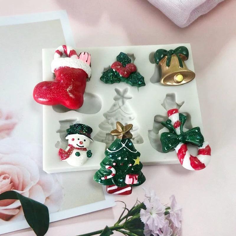 Christmas Snowman Silicone Mold Socks Leaf Bell Tree Cake Decoration Chocolate Fondant Baking Supplies 3D Art Xmas Molds Snowflake Silicone Mold Santa Claus Snowman Christmas Tree Fondant Mold