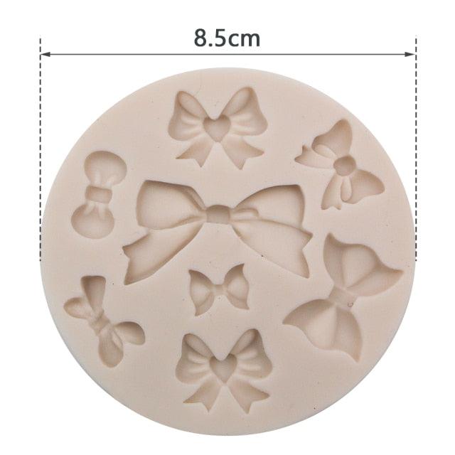 Creative Butterfly Shape Silicone Mold Fondant Candle Mould Resin Molds Homemade Cake Decorate Kitchen Accessories Food Grade Silicone Fondant Mold Reusable Ice Candy Mold