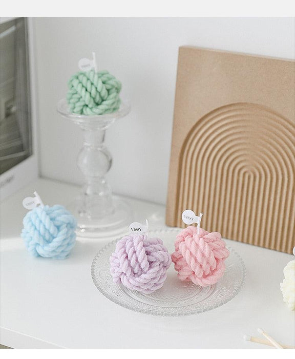 Creative Handmade Wool Ball Candle Scented Candle Hand Poured Scented Handmade Candle Decorative Candle For Bedroom Bathroom  Aromatherapy Candle Gift Box Essential Oil Scented Candle Home Decoration