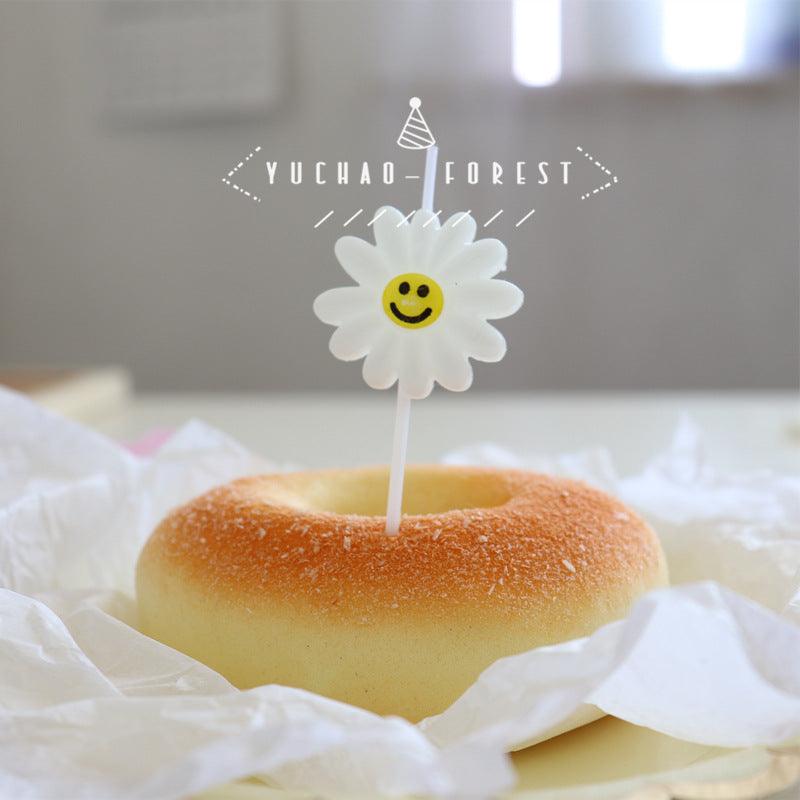 Cute Birthday Candle Daisy Birthday Candles Kids With Smiley Faces Children's Birthday Candles Birthday Cake Decorations Themed Party Supplies Lovely Flower Candles Daisy Shape - ALLURELATION - - Stevvex.com