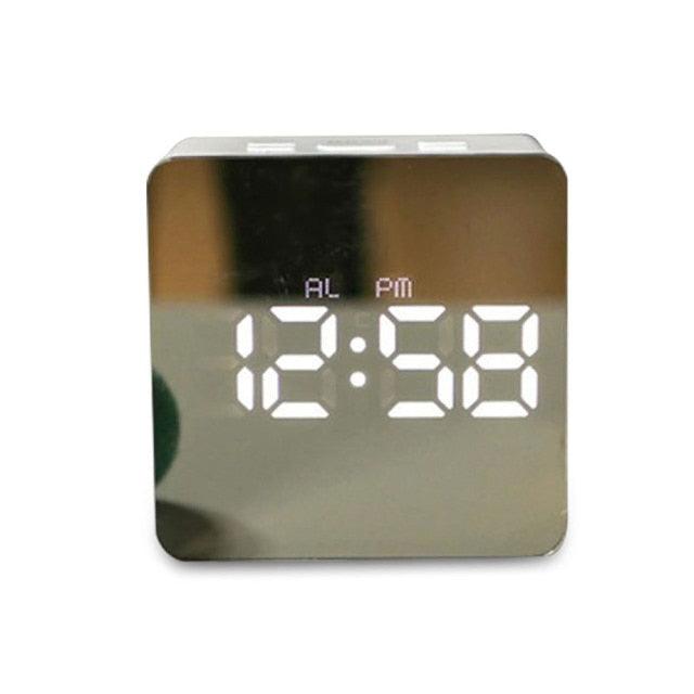 Digital Alarm Clock Alarm Clocks Adjustable Volume Alarm Clock for Bedroom Electronic 7 Inch Number Desktop Alarm Clocks For Kids Bedroom LED Screen  for Kids Bedroom Temperature Snooze Function Desk Table Clock LED Clock Electronic Watch Table