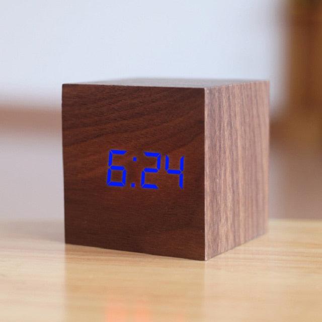 Digital Wooden LED Alarm Clock Wood Retro Glow Clock Digital Alarm Clock, with Wooden Electronic LED Time Display 3 Dual Plus Alarm Cubic Small Mini Wood Made Electric Clocks for Desktop Table Decor Voice Control Snooze Function Desk Tools