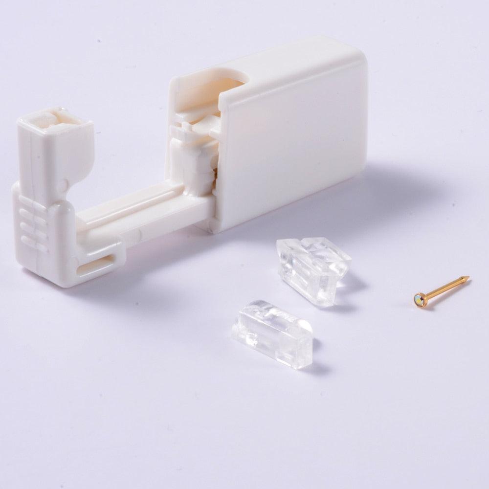 Disposable Safe Sterile Piercing Unit For Gem Nose Studs Piercing Gun Piercer Tool Machine Kit Earring Gun Stud Earrings with CZ Ear Stud Kits New Generation Ear Piercing Kits Body Piercing Jewelry Stud Body Jewelry