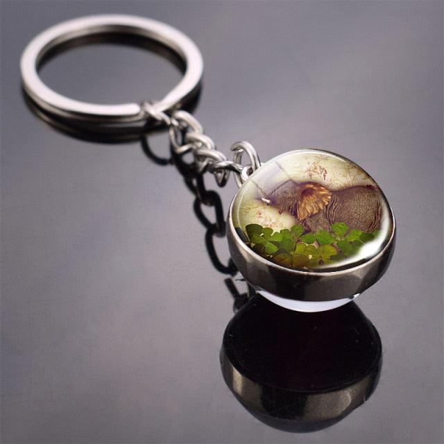 Double Side Glass Ball Animal Keychain Transparent Glass Beads Pendant Tiger Wolf Fox Lion Key Chain Black Cat Horse Moon Key Ring Pendant Charm Bag Key Chain Holder Glass Ball Key Chain Pendant Glow in The Dark