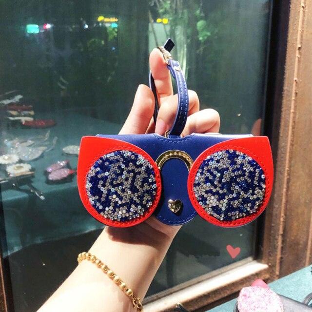 Elegant Rhinestones Glasses Case Diamond Sunglasses Bag Leather Cute Sunglasses Cases Glitter PU Leather Glasses Case Pattern Fashion Eyeglasses Clip Multi-Function Sunglasses Bag