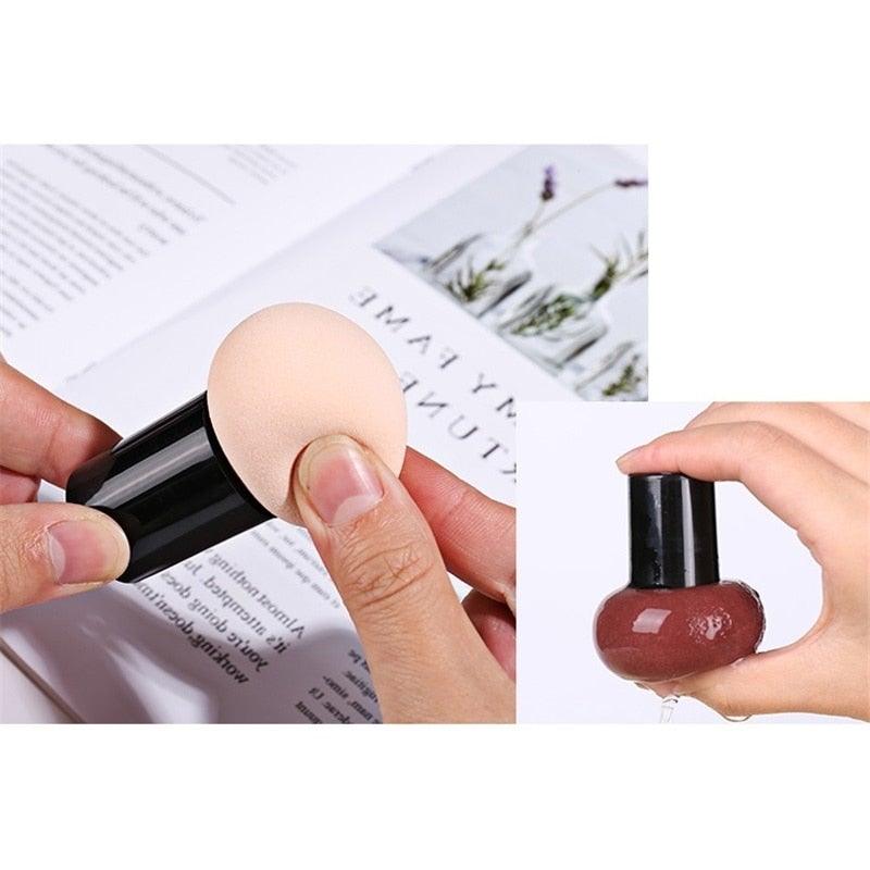 Elegant Womens Non-latex Makeup Sponge Mushroom Head Powder Liquid Dry And Wet Multifunction Makeup Brush Cosmetic Tool Storage Box - STEVVEX Beauty - 100, Beauty, Beauty Makeup, Cosmetic Tool Storage Box, Elegant Makeup Brush, Makeup Accessories, Makeup Brush, Makeup Brush Cosmetic, Makeup Brushes Tools, Makeup Face Sponges, Silicone Sponge Box, Stylish Makeup Sponge, Women Brushes, Womens Cleaning Sponge, Womens Cosmetic, Womens Makeup Brushes, Womens Makeup Sponges - Stevvex.com