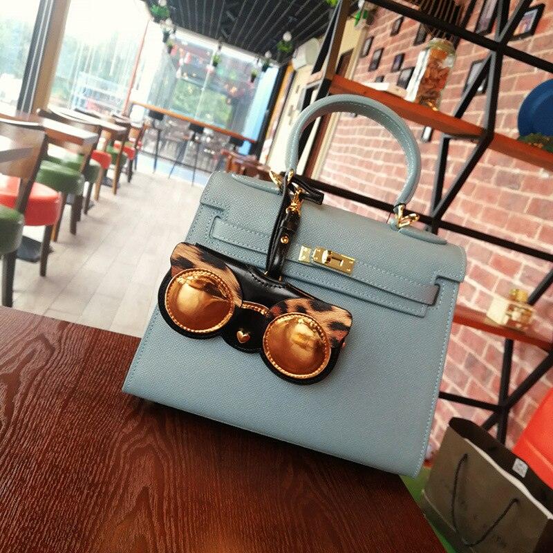 Fashion Glasses Case Cartoon Fashion Women Leather Sun Box Eyeglass Sunglasses Cute Protection Eyewear Bag Leather Sunglasses Case Holder Eyeglasses Portable Glasses Pouch With Hook Strap For Handbag Purse Women Girls