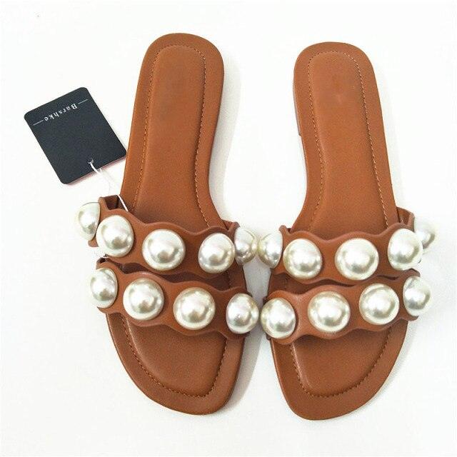 Fashion Party Dresses Shoes Pearl Sandals Flat Women Flip Flops Casual Beach Flat Slippers Dressy Flat Sandals With Pearls Slip On Summer Beach Bridal Shoes