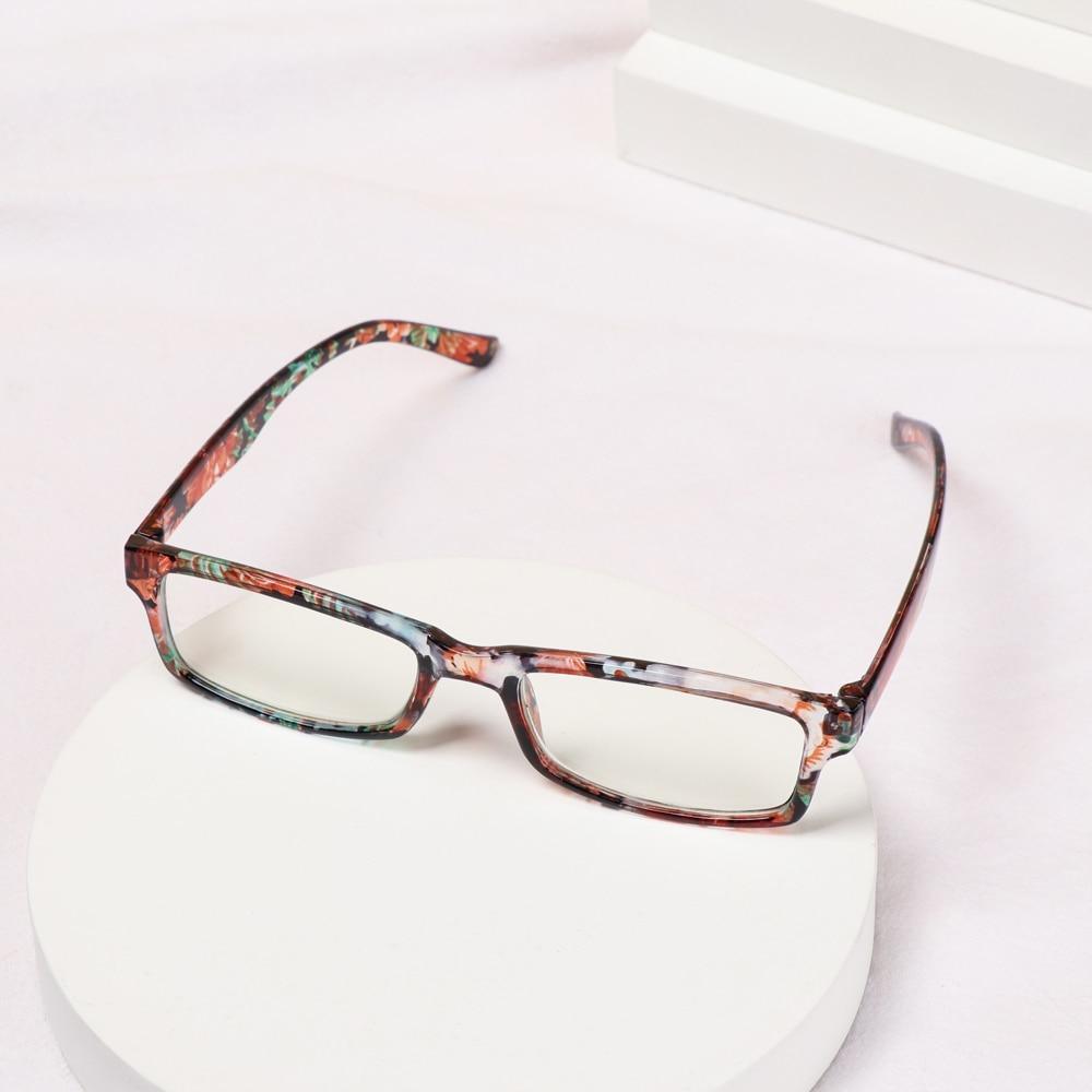 Fashion Reading Eyeglasses Men Women High Definition Transparent Optical Eyewear Anti Blue Eye Protection Eyeglasses Transparent Optical Eyewear With Diopter +1.0~+ 4.0