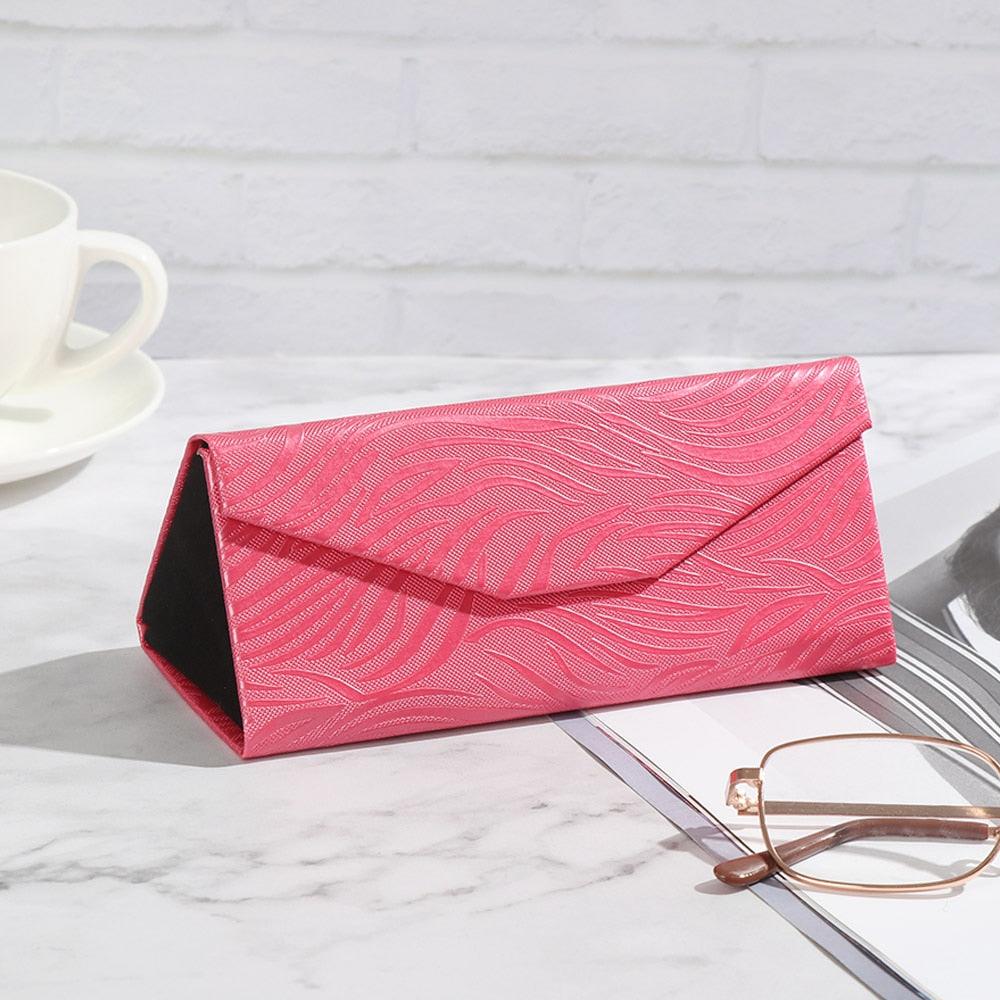 Fashion Sunglasses Holder Triangle Folding Waterproof Strong Magnet Eyewear Case Sun Glasses Box Eyeglasses Protective Case Luxury Stylish Leather Compact Magnet Closure Sunglasses Cases For School Reading Home