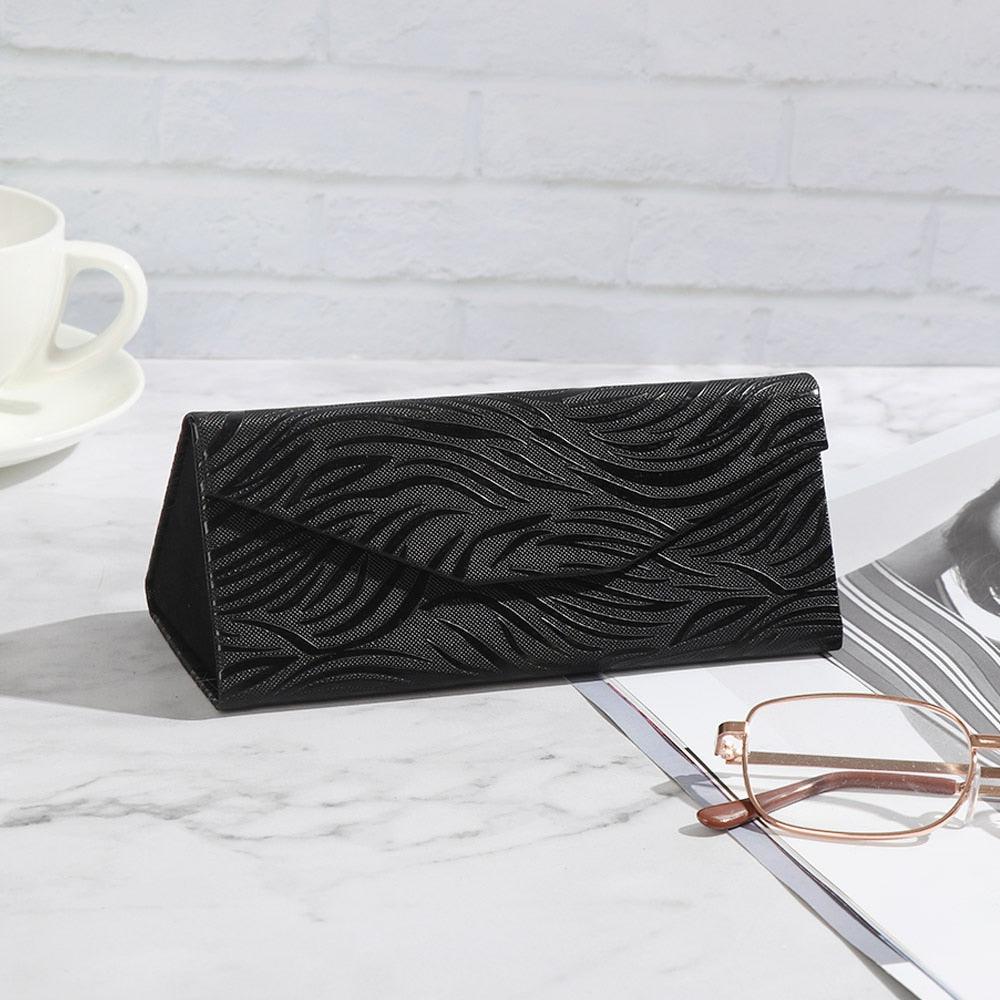 Fashion Sunglasses Holder Triangle Folding Waterproof Strong Magnet Eyewear Case Sun Glasses Box Eyeglasses Protective Case Luxury Stylish Leather Compact Magnet Closure Sunglasses Cases For School Reading Home