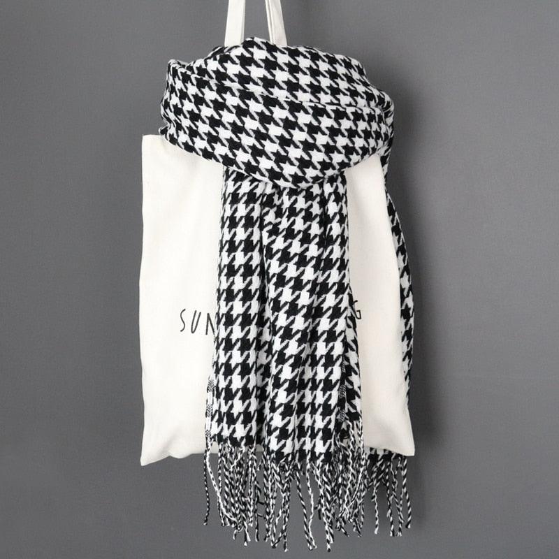 Fashion Winter Long Soft Thick Warm Winter Scarves Lightweight Lady Cashmere Head Wrap Hijab Shawls Elegant White Black Scarf With Tassel For Women