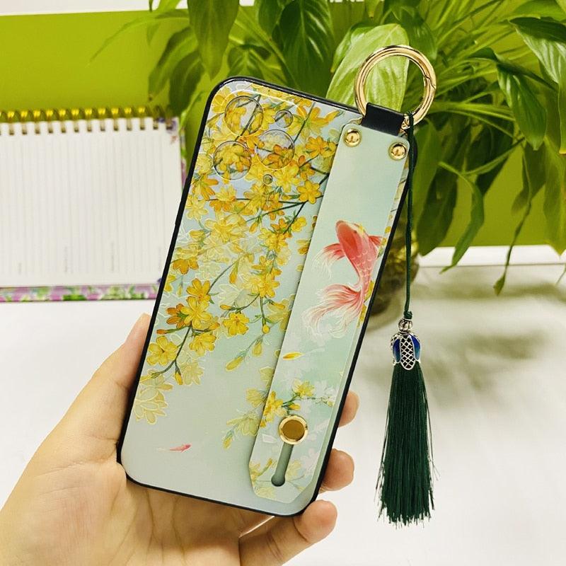 Fashionable Flower Phone Case for iPhone 11 12 13 14 Pro MAX X XS MAX XR 8 7 6 6s Plus X Soft Back Cases Wrist Strap Tassel Cover shockproof Hard Back Cover Slim Full Body Protective Trendy Cute Stylish Phone Case for Women