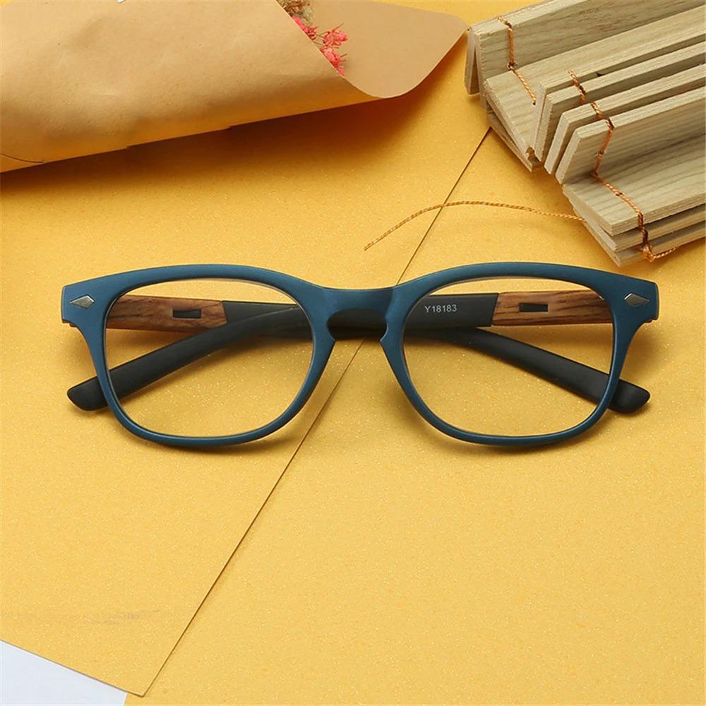 Fashionable Lightweight Frames Sunglasses Design Stylish Wood Grain Reading Glasses For Women Men Fashion Presbyopia Eye Glasses Male Diopter Modern Eyewear