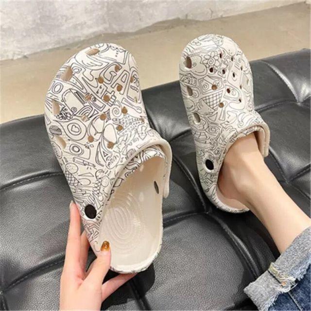 Flat Slippers For Women Summer Slipper Cute Sandals Casual Shoes Hollow Out Mesh Sandal Clogs Sandals Quick Drying Slippers Walking Lightweight Rain Beach Summer Pool Water Shoes Breathable Footwear