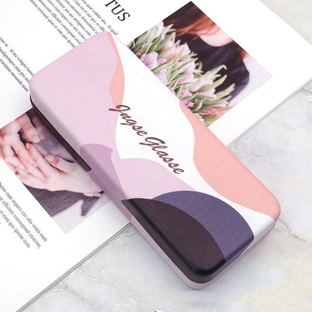 Flower Glasses Case Anti-Pressure Large Frame Glasses Storage Sunglasses Hard Eye Case Protector Eyewear Holder Hard Shell Eyeglasses Case Floral Flower Fabric Covered Clam Shell Style Eyeglass Case