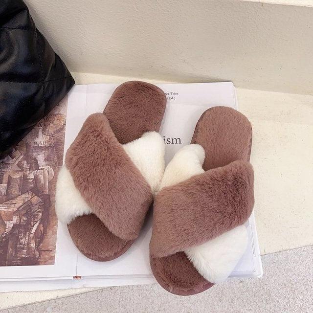 Fluffy Slippers Women Cozy Faux Fur Cross Indoor Floor Slides Flat Soft Furry Shoes Fluffy Furry Fur Slippers Flip Flop Open Toe Cozy House Memory Foam Sandals Slides Soft Flat Comfy Slippers