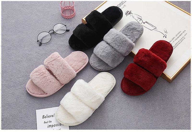 Fluffy Slippers Women Cozy Faux Fur Cross Indoor Floor Slides Flat Soft Furry Shoes Fluffy Furry Fur Slippers Flip Flop Open Toe Cozy House Memory Foam Sandals Slides Soft Flat Comfy Slippers