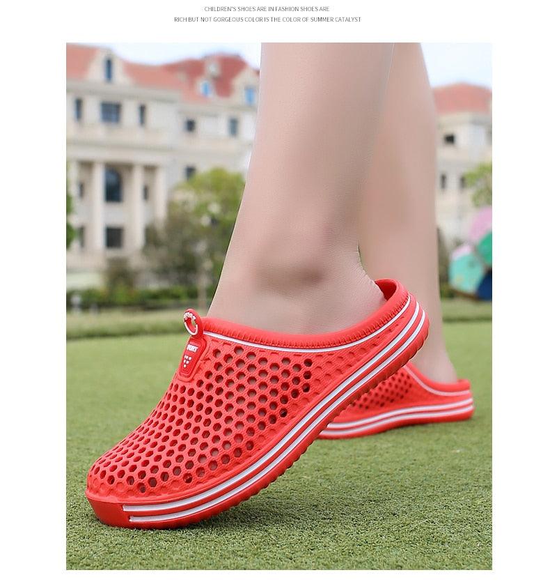 Garden Clog Women Quick Drying Summer Beach Slipper Flat Outdoor Sandals Breathable Mesh Sandals Beach Footwear Anti-Slip Slippers Quick Drying Sandals