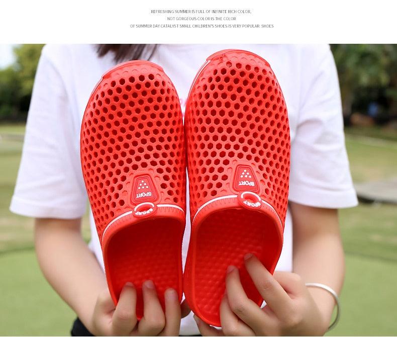 Garden Clog Women Quick Drying Summer Beach Slipper Flat Outdoor Sandals Breathable Mesh Sandals Beach Footwear Anti-Slip Slippers Quick Drying Sandals