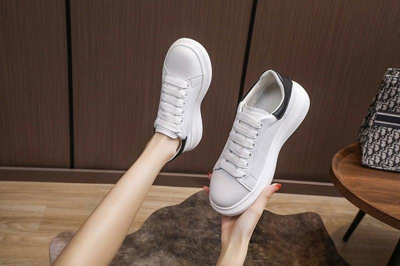 Genuine Leather Women Platform Sneakers Autumn Fashion Sports Little White Shoes Platform Flats Casual Lace Up Woman Comfort Walking Sneakers