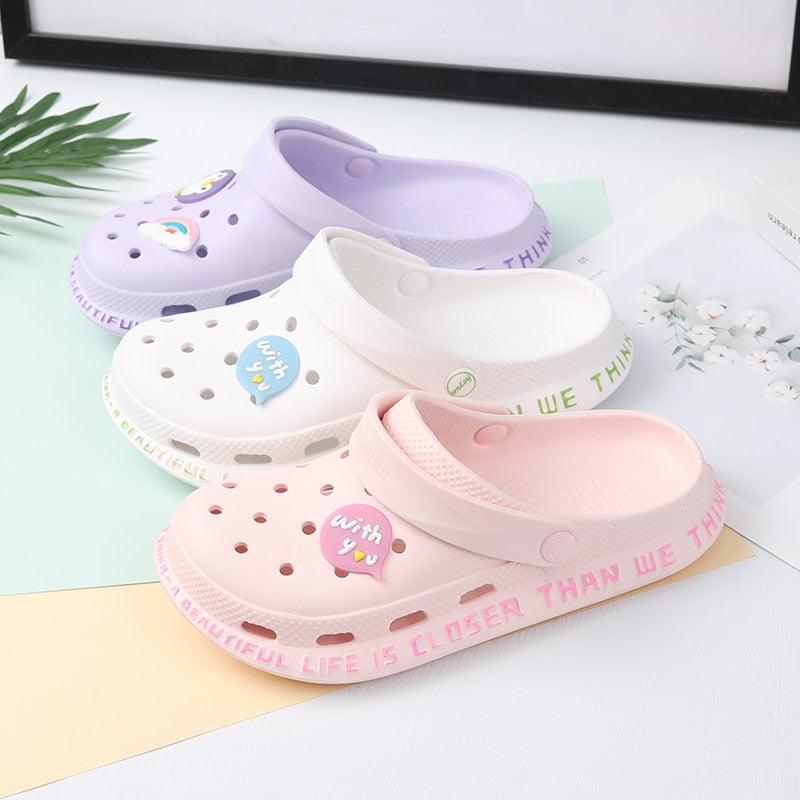 Gray Cute Summer Sandals Women Beach Sandals Non Slip Comfortable Lightweight Outdoor Sandals Woman Light Weight Quick Drying Slip-On Garden Clog Shoes Rubber Slipper