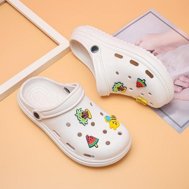 Gray Cute Summer Sandals Women Beach Sandals Non Slip Comfortable Lightweight Outdoor Sandals Woman Light Weight Quick Drying Slip-On Garden Clog Shoes Rubber Slipper