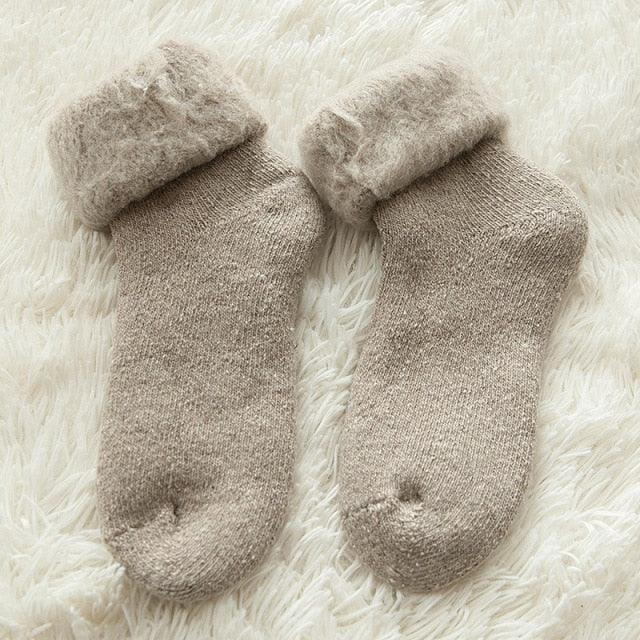 Kawaii Cute Socks Thicker Solid Socks Merino Wool Rabbit Socks Against Cold Snow Winter Warm Funny Happy Unisex Thick Warm Socks For Men And Women