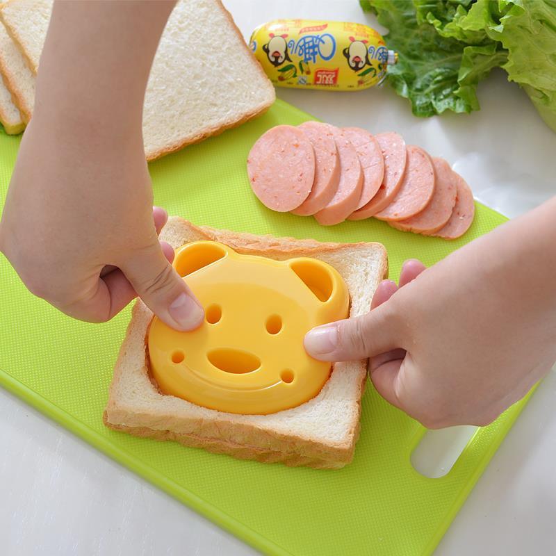 Kitchen Breakfast Bear Sandwich Mold Bread Biscuit Cake Tool Making Mold Household Making Accessories Bear Shape Sandwich Mold Cutter Yellow Bread Sandwich Shapers Maker For Kids