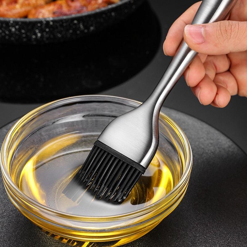 Kitchen Oil Brush BBQ Grill Basting Brush Stainless Steel Handle Pastry Brush Barbecue Cooking Brush BBQ Kitchen Tools String Brush BBQ Pastry Brush Stainless Steel BBQ Sauce Oil Pastry Brush for Baking BBQ Accessories