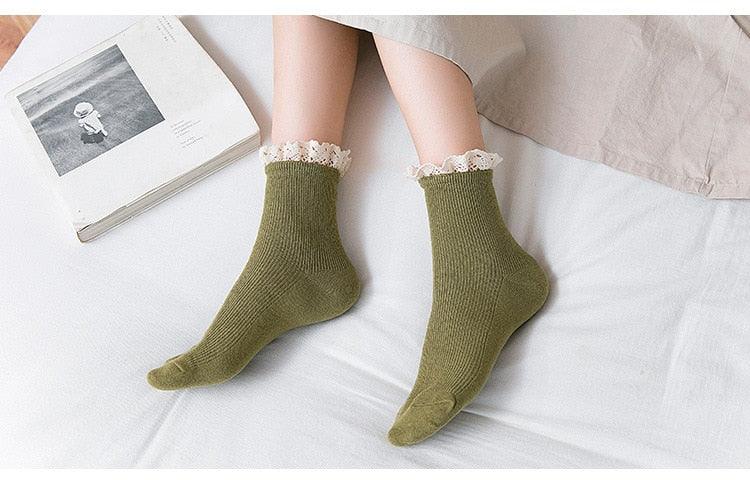 Lace Frilly Ruffle Socks Kawaii Cute Korean Style Women Cotton Woman Socks Winter Comfortable Cotton Socks Warm Socks For Men And Women