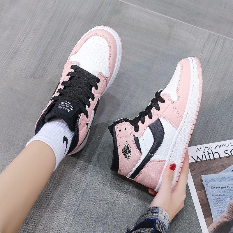 Leather Sports Running Shoes Red Breathable Anti Slip Vulcanized High Top Plate Shoes Lace-up Classic Shoes Girls Comfortable Men Casual Flats Sneakers