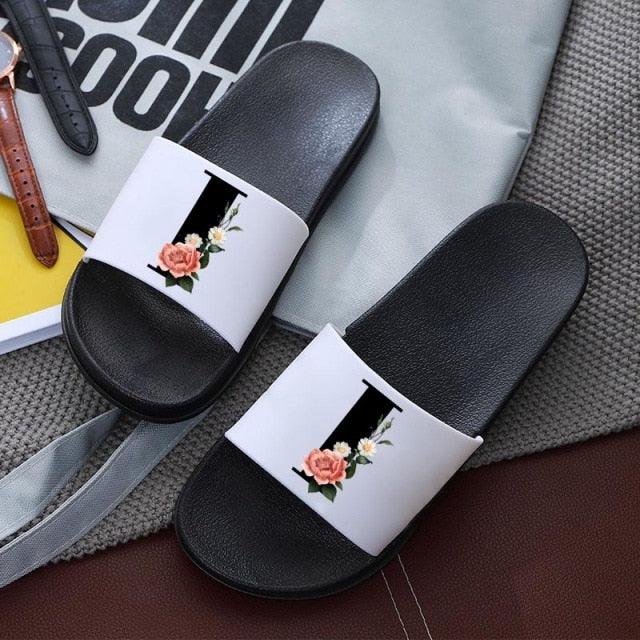 Letters Printed Women Slippers Summer Sandals Non-Slip Flat Beach Shoes Bathroom Flip Flop Slipper Comfort Slides Beach Pool Gym House Slipper Outdoor Fashion Non Slip Flat Sandals