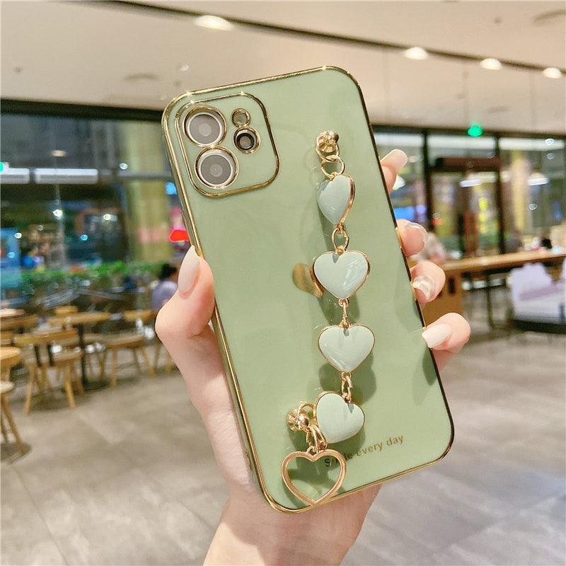 Love Heart Phone Case For iPhone 11 12 13 14 Pro Max XS Max XR 7 Plus 14 Shockproof Wrist Strap Chain Back Cover Love Heart Bracelet Luxury Cute Hearts Cover for Women with Metal Chain Strap