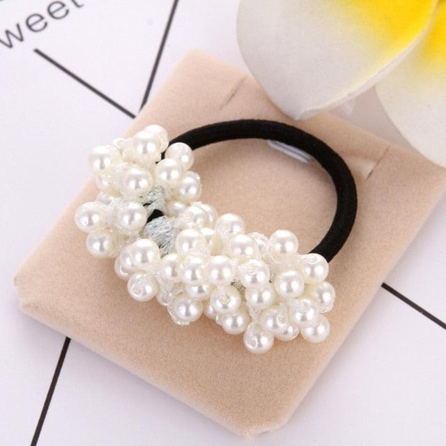 Luxury Big Elegant White Pearl Hair Ties Beads Girls Scrunchies Rubber Bands Ponytail Holders Hair Accessories Elastic Hair Band Ponytail Holder Accessories for Women