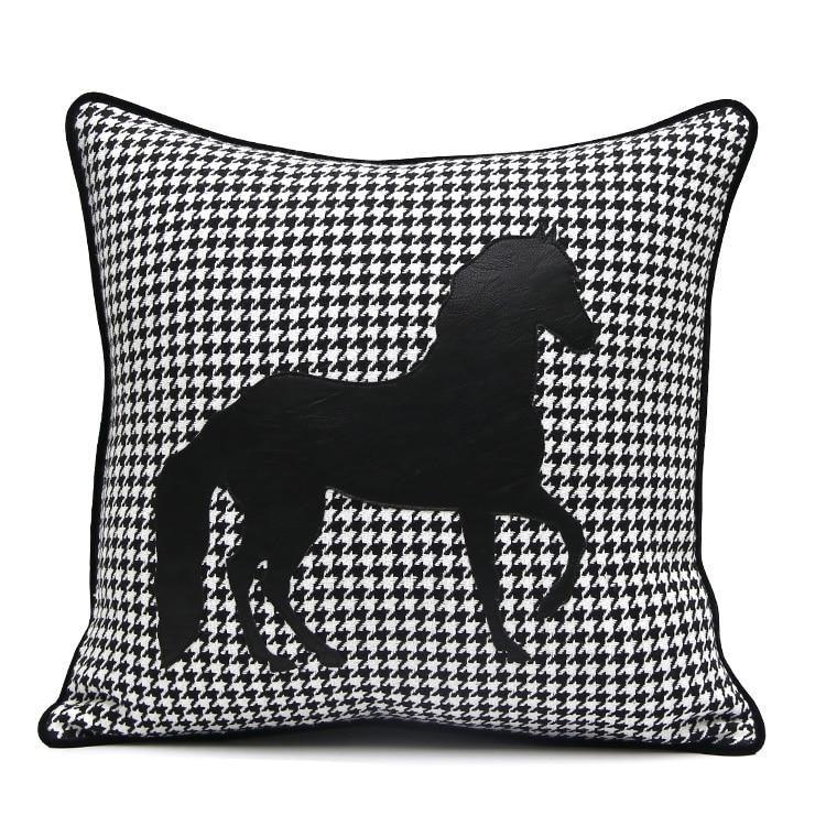 Luxury Black White Houndstooth Gold Leather Stitching Pillow Covers Sofa Decorative Horse Pillow Case Swallow Gird Throw Pillowcases Black Gold PU Leather Polyester Splicing Cushion Covers Well Made Classic Pattern