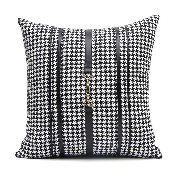 Luxury Black White Houndstooth Gold Leather Stitching Pillow Covers Sofa Decorative Horse Pillow Case Swallow Gird Throw Pillowcases Black Gold PU Leather Polyester Splicing Cushion Covers Well Made Classic Pattern