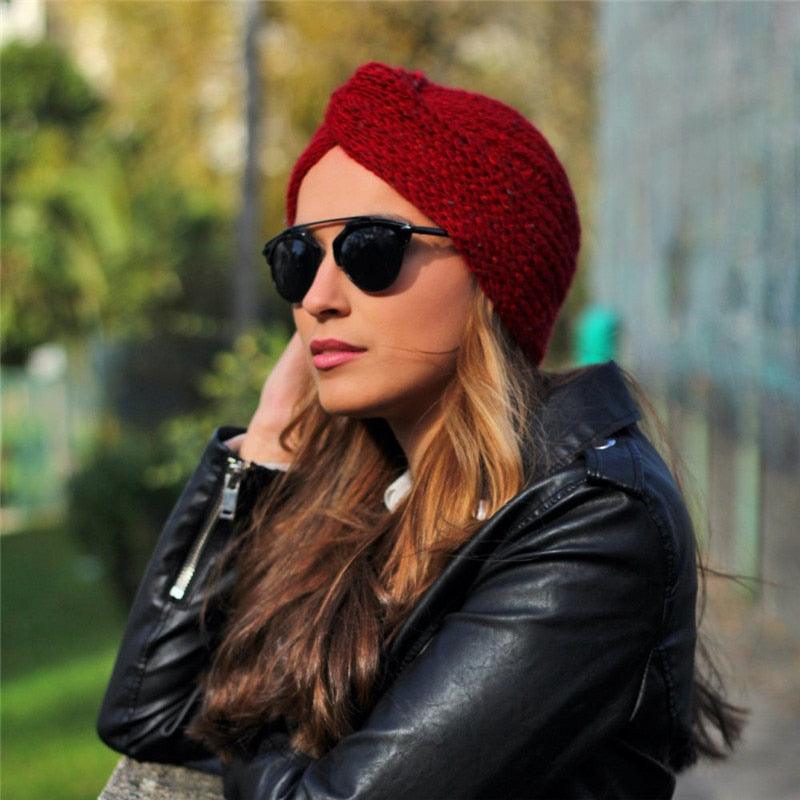 Luxury Fashion Ready To Wear Soft Cashmere Muslim Inner Hijab Caps Turban Cashmere Cross Elegant Wrap Head Hat Wool Lightweight Knitting Hijab Bonnet Cap For Women