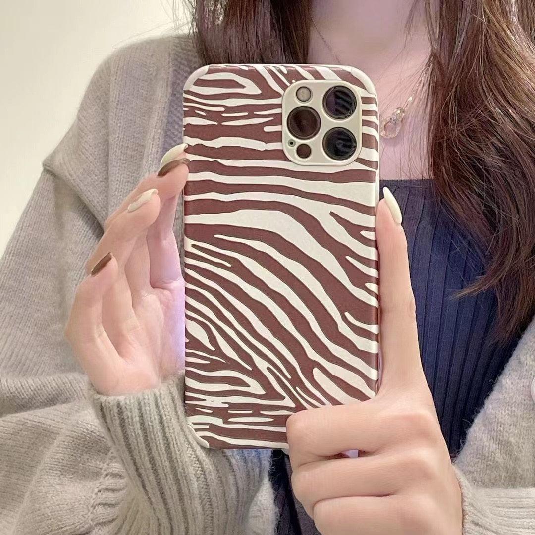 Luxury Leather Black White Zebra Pattern Phone Case for iPhone 13 12 11 14 Pro Max Xs Xr 7 14 plus Anti-fall Soft Silicone Back Cover Soft Slim Thin Luxury Shockproof Shiny Case for Girls and Women Zebra Print iPhone Case