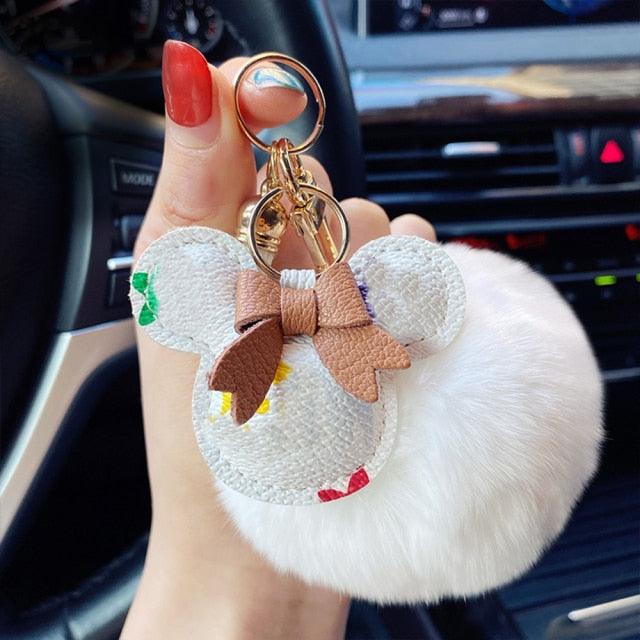 Luxury Leather Creative Car Keychain Key Ring Accessories Gift Girly Mouse Bracelets Accessories Wristlet Cover Shell Letter Holder Strap Plush Pendant Buckle Designer Car Keys Chains For Women