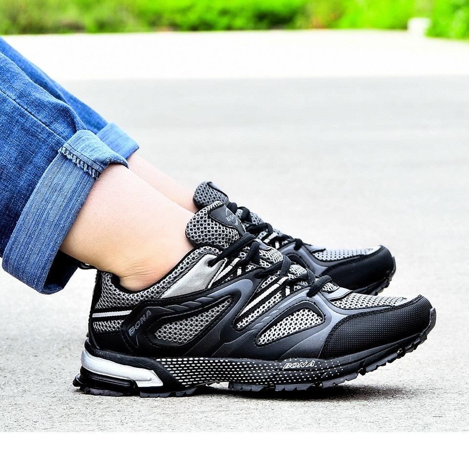 Men Classics Running Shoes Workout Split Mesh Sport Shoes Lace Up Outdoor Jogging Comfortable Mesh Running Mens Shoes Trainers Walking Sneakers