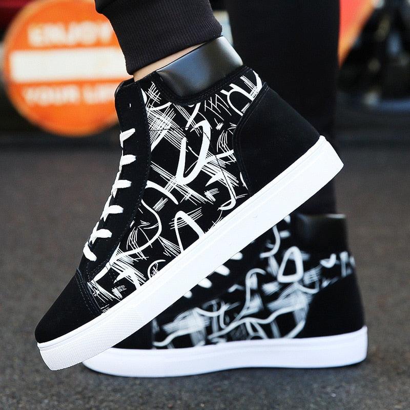 Men Fashion Sneakers Canvas Breathable Cool Street Sneakers Black Blue Red Men's Causal Shoes Comfortable Light Casual High Quality New Fashion Walking Sneakers