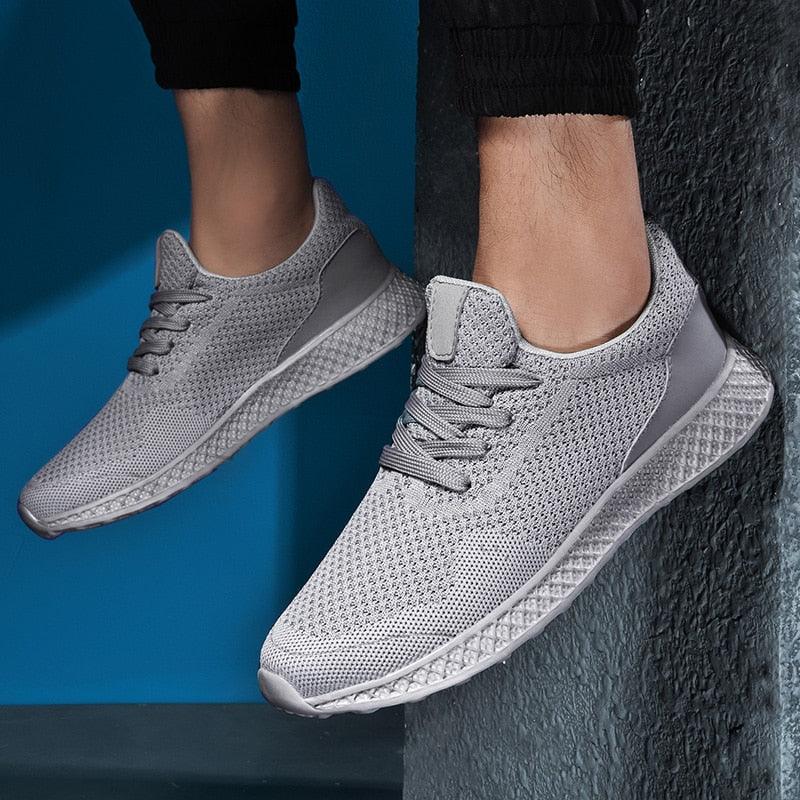 Men's Elegant Soft Sneakers Casual New Breathable Mesh Black Men Shoes Spring High Quality Tenis Shoes Lace Up Athletic Running Tennis Fashion Sneakers Comfortable Design