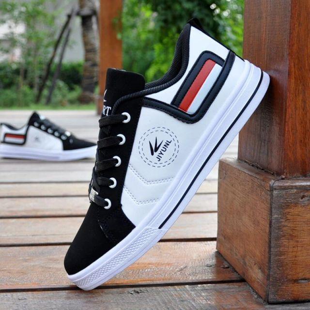 Men's High Top Sneakers Breathable Street Sports Shoes Hip Hop Trendy Style Casual Shoes Fashion Sneakers Breathable Comfort Walking Mens Sneakers