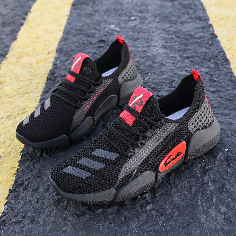 Men's Lightweight Running Shoes New Summer Comfortable And Breathable Sports Outdoor Fashion Sneakers Slip On Lightweight Athletic Fashion Casual Breathable Shoes For Walking Running Jogging