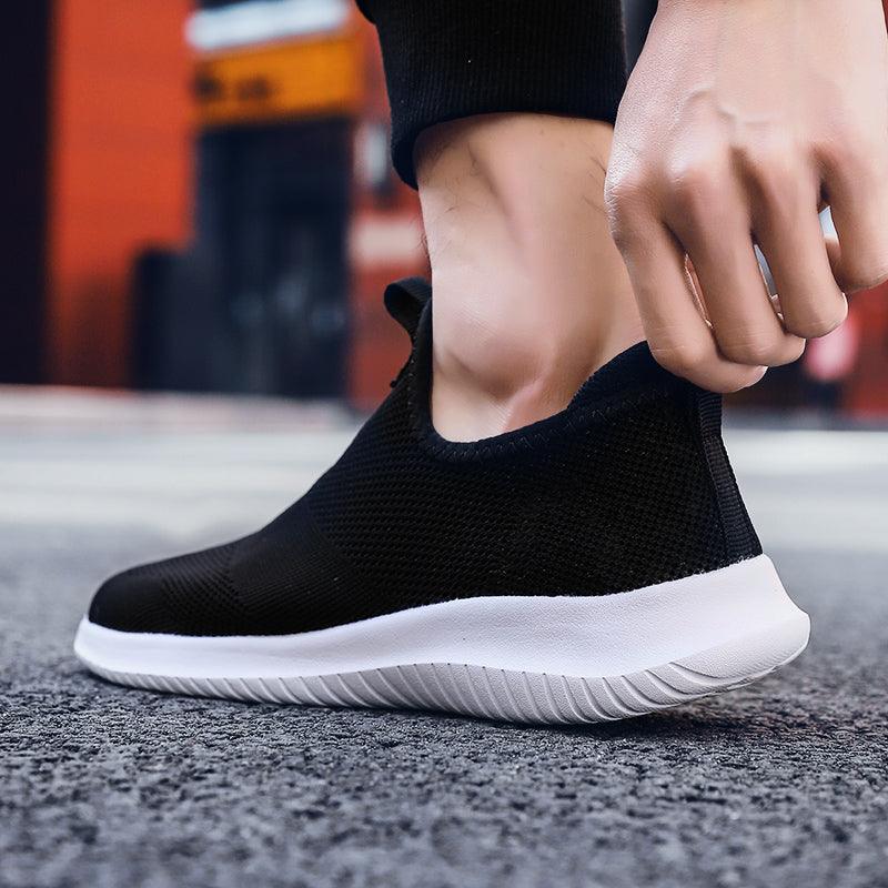 Men Sneakers Lightweight Casual  Slip On Walking Socks Sneakers Trainers Mesh Flat Breathable Summer Walking Beach Mesh Shoes Comfortable Mesh Athletic Espadrilles