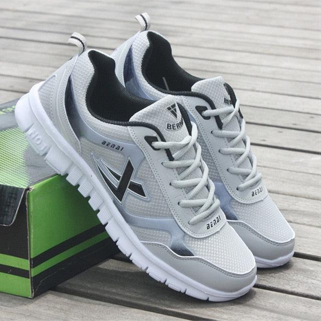 Mens Sport Running Sneakers Breathable Mesh Fashion Men Light Trainers Sneakers Mens Running Light Breathable Shoes New Style Light Weight Running Sneakers