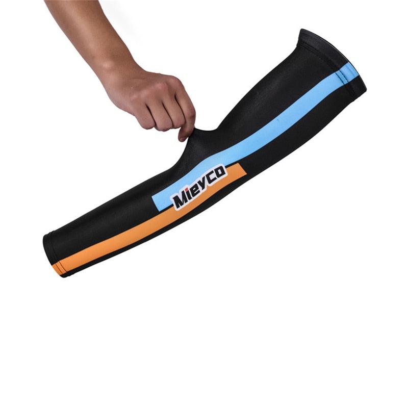 Modern Game Workout Arm Sleeves Bicycle Sleeves UV Protection Running Arm Sleeves Protection Men Sunblock Protective Arm Cover Running Cycling Driving Long Arm Cover Sunscreen Arm Warmer Athletic Sun Arm Cover