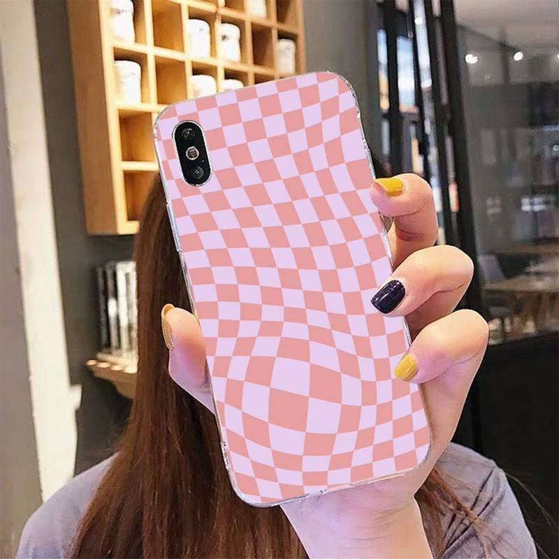 Modern Unique Design Checkers Phone Case for iPhone 11 12 13 Mini Pro Max Case Black And White Checkerboard Pattern Case Stylish Case For Girls